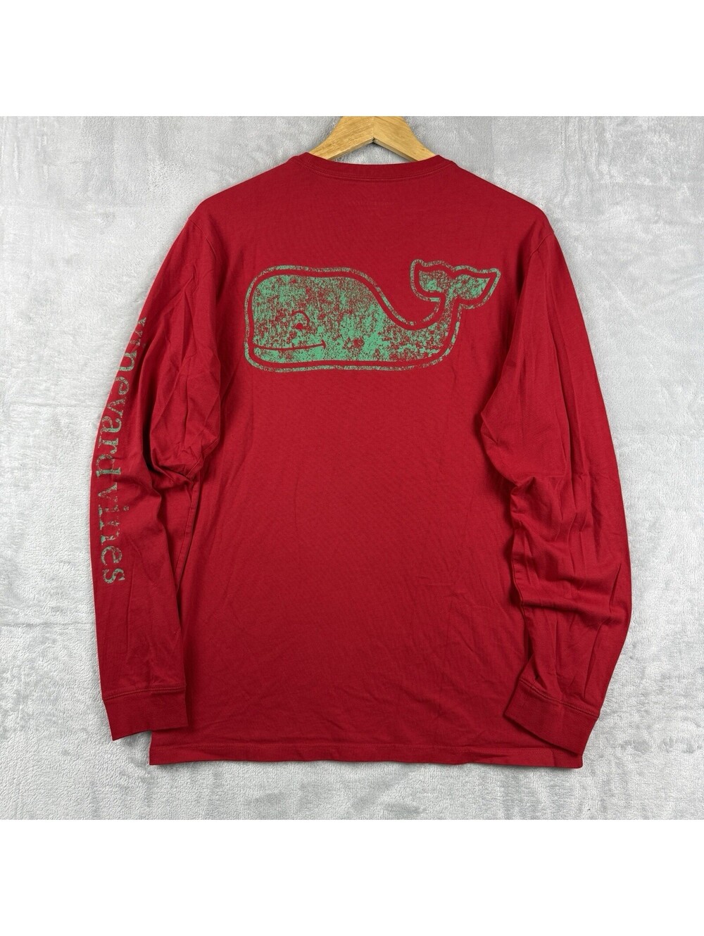 Vineyard Vines Men’s S Red Whale Logo Graphic Long Sleeve Cotton T-Shirt Preppy